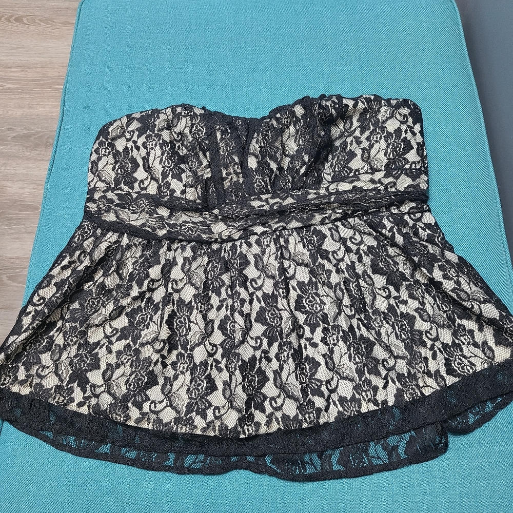 Torid Lace sleeve less top (1)
